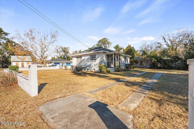 exterior space with a front yard