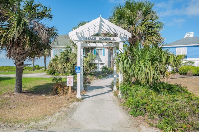 view of front of home