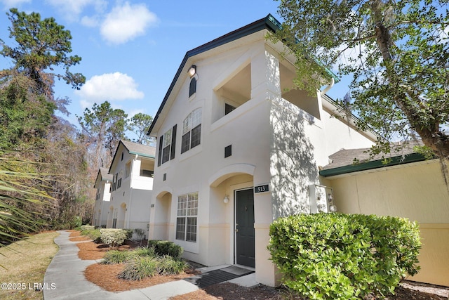 view of front of home featuring stucco siding