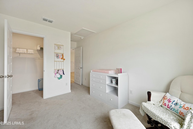 sitting room with light carpet