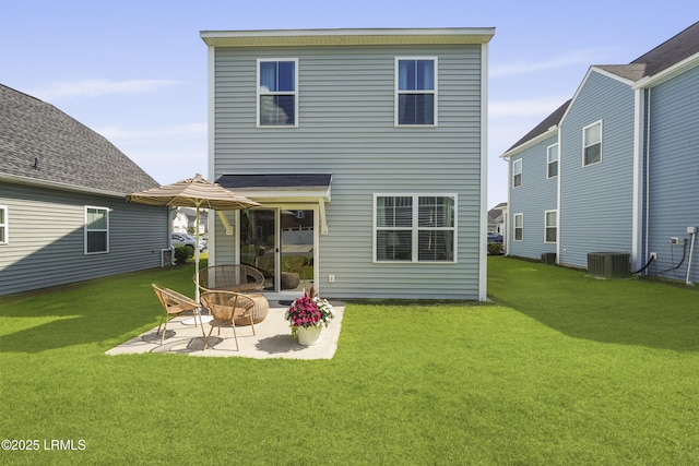 257 Garden Gate Cir E, Hardeeville, SC 29927 - rear view of property with a patio and a yard