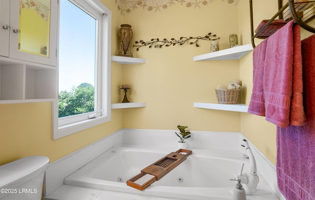 3 Ocean Marsh Ln, Harbor Island, SC 29920 - full bathroom with a whirlpool tub and toilet