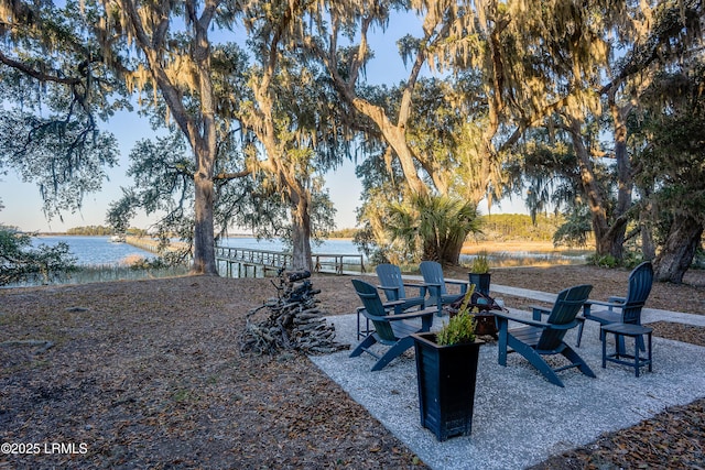 view of yard with a water view