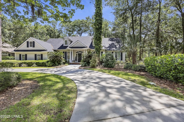 2 Lenox Ln, Hilton Head Island, SC 29926 - cape cod-style house with curved driveway
