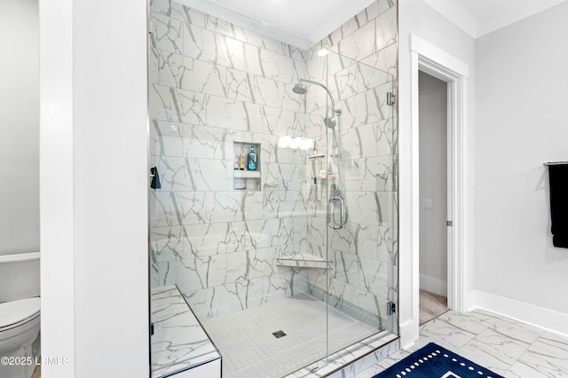 bathroom with walk in shower, toilet, and crown molding