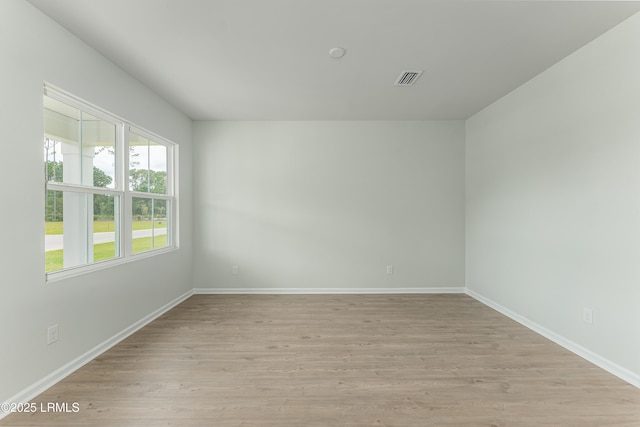 1109 Salty Hammock Ct, Beaufort, SC 29902 - spare room featuring light wood finished floors