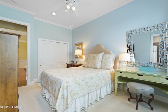 19 Lynnfield Pl, Bluffton, SC 29910 - carpeted bedroom with a closet, crown molding, a desk, and a ceiling fan