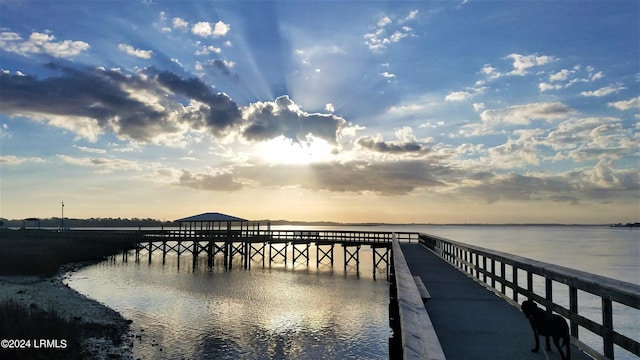 dock area featuring a water view