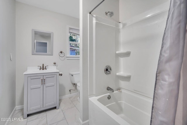 full bathroom featuring shower / tub combo with curtain, vanity, and toilet