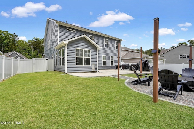 122 Bedstone Ct, Bluffton, SC 29909 - back of house with a patio, a fenced backyard, a gate, and a yard