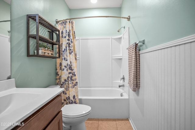 42 Kiawah Dr, Beaufort, SC 29906 - full bathroom featuring toilet, tile patterned flooring, shower / tub combo with curtain, and vanity