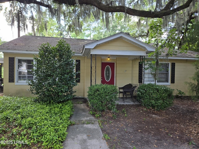 522 Meritta Ave, Beaufort, SC 29902 - view of front of house featuring concrete block siding