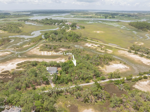 8 Hester Ln, Beaufort, SC 29907