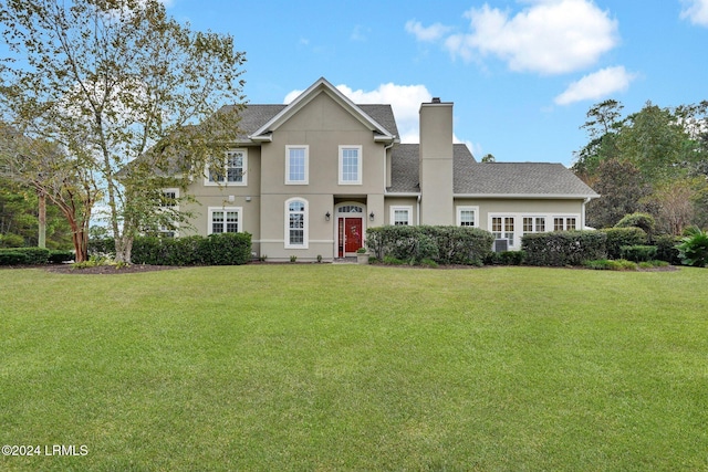 view of front of house featuring a front lawn