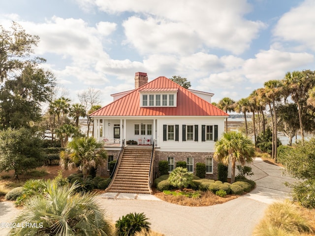 view of front of property with covered porch