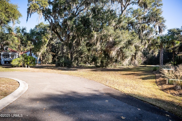 Listing photo 2 for 10 Long Pond Dr, Beaufort SC 29907