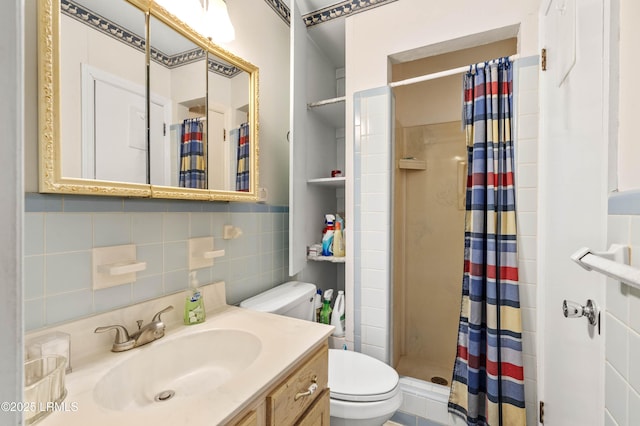 bathroom featuring vanity, a shower with curtain, and toilet