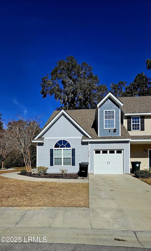 view of front of house featuring a garage