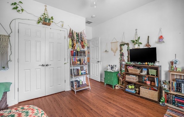3010 Palmetto Ridge St, Beaufort, SC 29906 - interior space with wood finished floors and visible vents