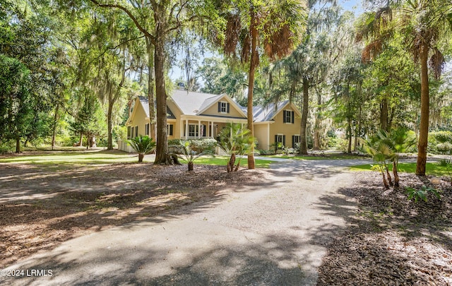 view of front of home featuring covered porch