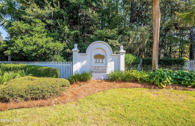 Listing photo 2 for 256 De La Gaye Pt, Beaufort SC 29902