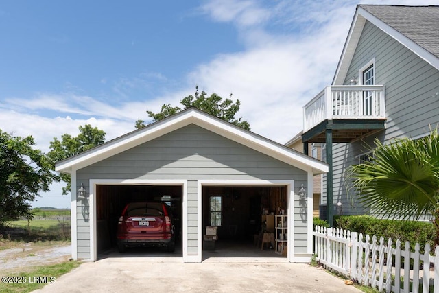 1003 9th St, Port Royal, SC 29935 - view of detached garage