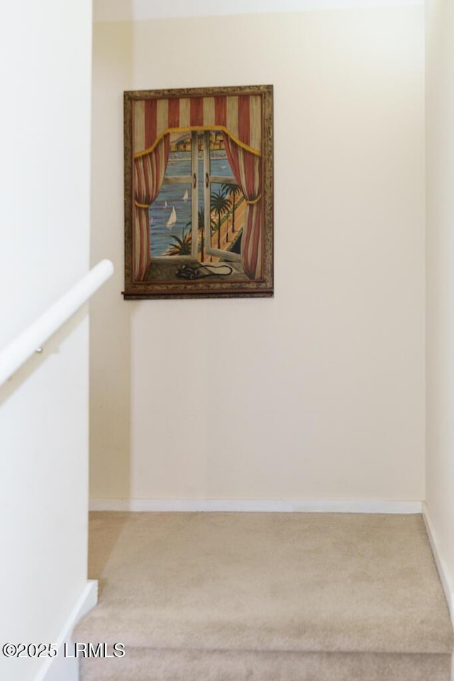 1003 9th St, Port Royal, SC 29935 - detailed view of carpet floors and baseboards