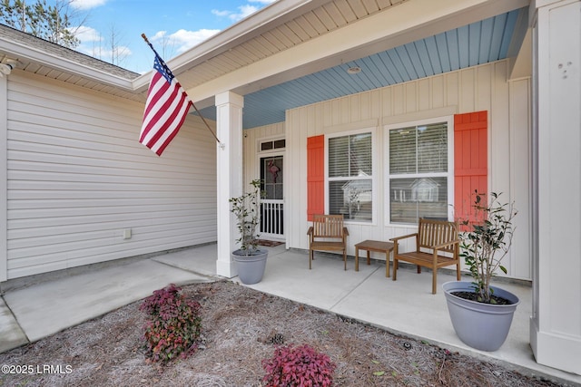 property entrance with a porch