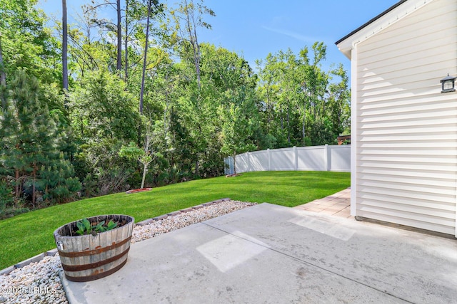 13 Hager Rd, Bluffton, SC 29910 - view of patio with fence