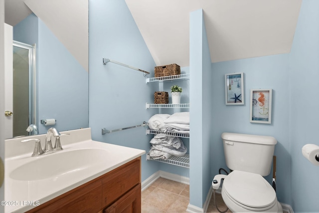 32 Aspen Hall Rd, Bluffton, SC 29910 - full bath featuring toilet, lofted ceiling, vanity, and a stall shower