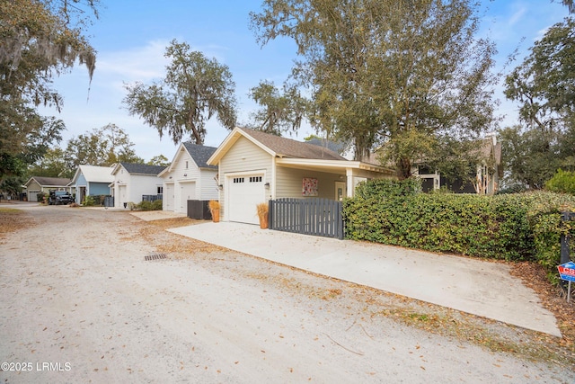 706 Water St, Beaufort, SC 29902 - photo 38