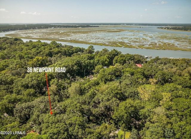 Listing photo 3 for 36 Newpoint Rd, Beaufort SC 29907