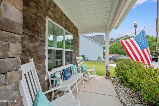 109 Patriot Ct, Beaufort, SC 29906 - view of covered porch