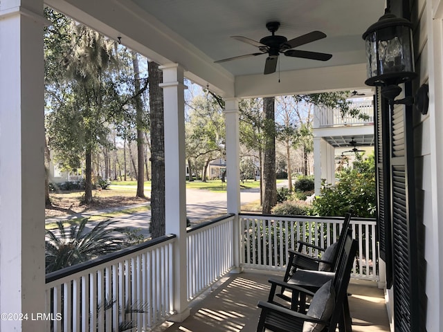 exterior space with ceiling fan and covered porch