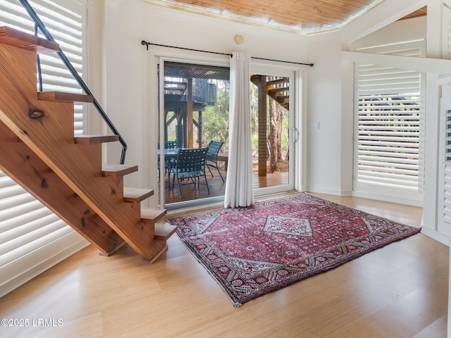 2065 Deer Island Rd, Hilton Head Island, SC 29928 - entrance foyer with stairway and wood finished floors
