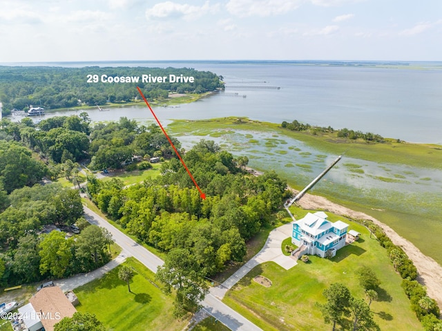 Listing photo 2 for 29 Coosaw River Dr, Beaufort SC 29907