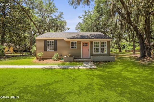 1809 Battery Park Dr, Port Royal, SC 29935 - view of front of home featuring a front lawn
