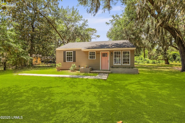 1809 Battery Park Dr, Port Royal, SC 29935 - view of front of home featuring a front lawn