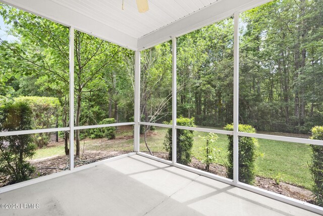 39 Woods Bay Rd, Bluffton, SC 29910 - unfurnished sunroom featuring a ceiling fan
