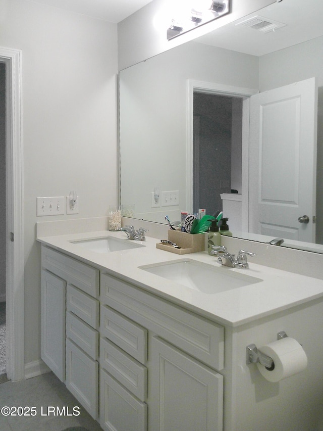 62 Keowee Ln, Beaufort, SC 29906 - bathroom with double vanity