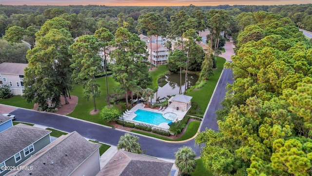 41 Jarvis Creek Ln, Hilton Head Island, SC 29926 - bird's eye view of a pool and a large body of water