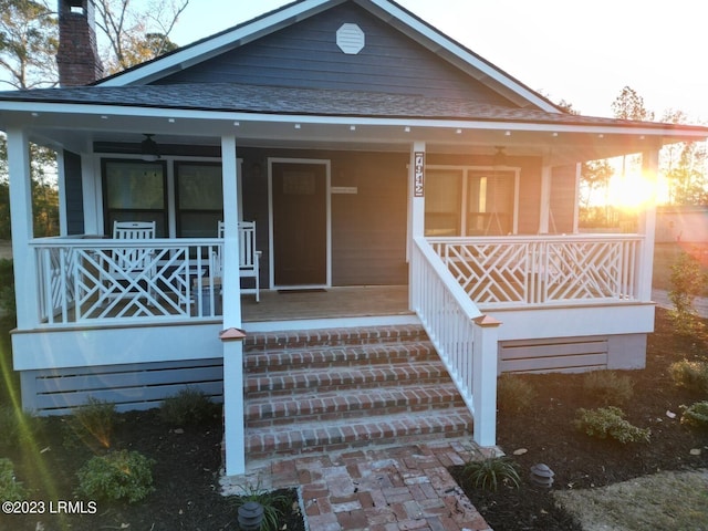 view of front facade with a porch