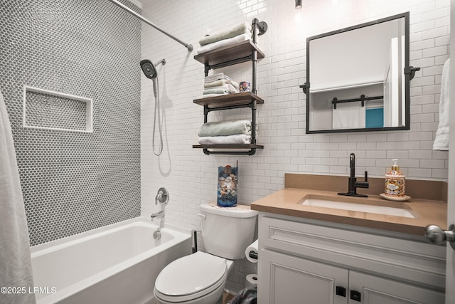 full bath featuring toilet, shower / tub combo with curtain, tile walls, decorative backsplash, and vanity