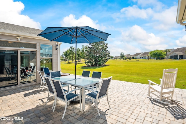 view of patio with outdoor dining area