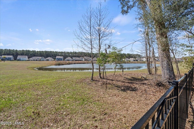 view of yard featuring a water view