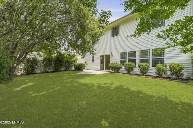 93 Heartstone Cir, Bluffton, SC 29910 - view of grassy yard featuring a patio