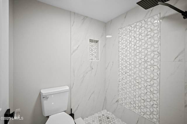 21 S Forest Beach Dr Unit 235, Hilton Head Island, SC 29928 - bathroom featuring toilet and tiled shower