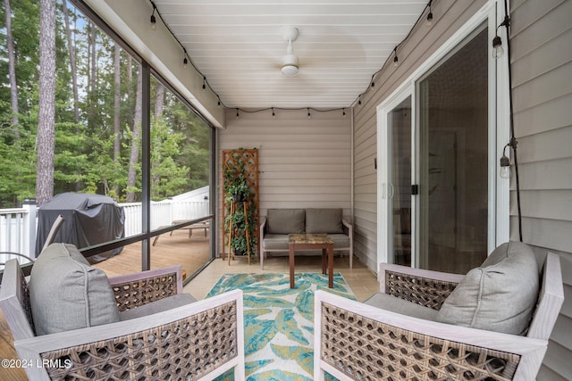 view of sunroom / solarium