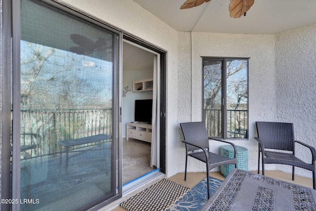 balcony with ceiling fan