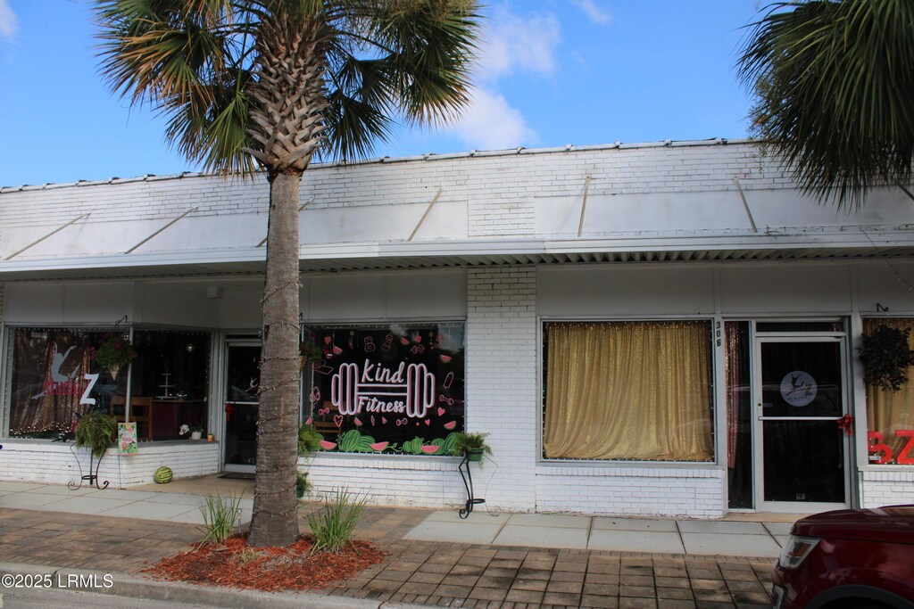 306 Lee Ave, Hampton, SC 29924 - photo 1